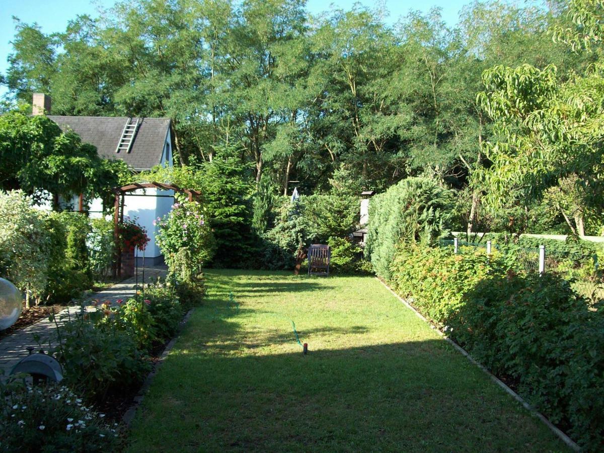Cottage Near Centrum, Paradise Berlin Exterior photo